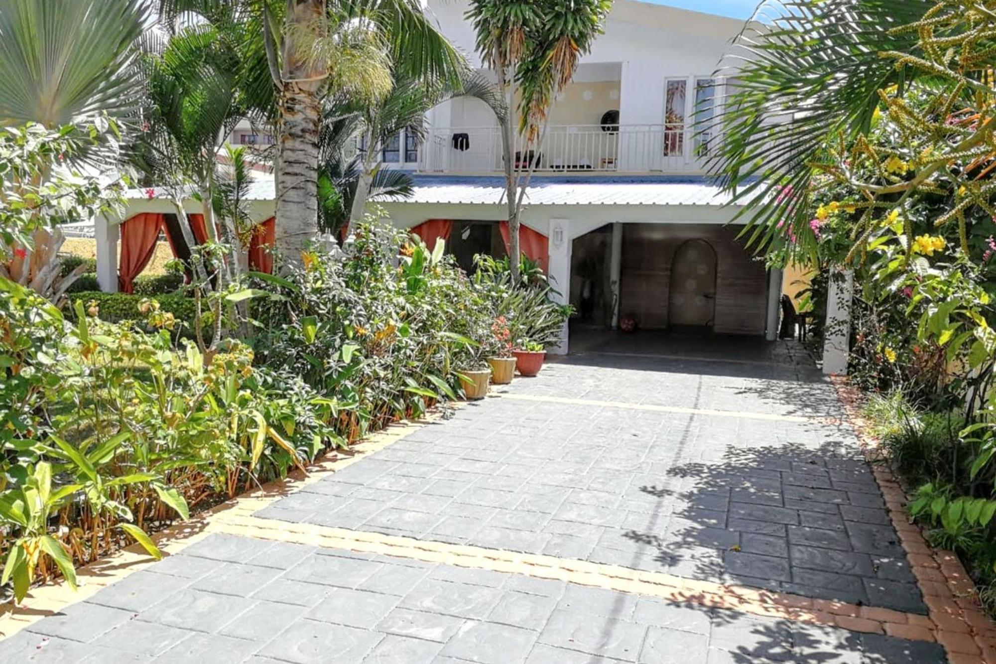 Charming Studio In Flic En Flac With Enclosed Garden 25M² Dış mekan fotoğraf